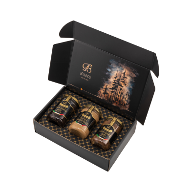 Box with selection of Paté and Cream